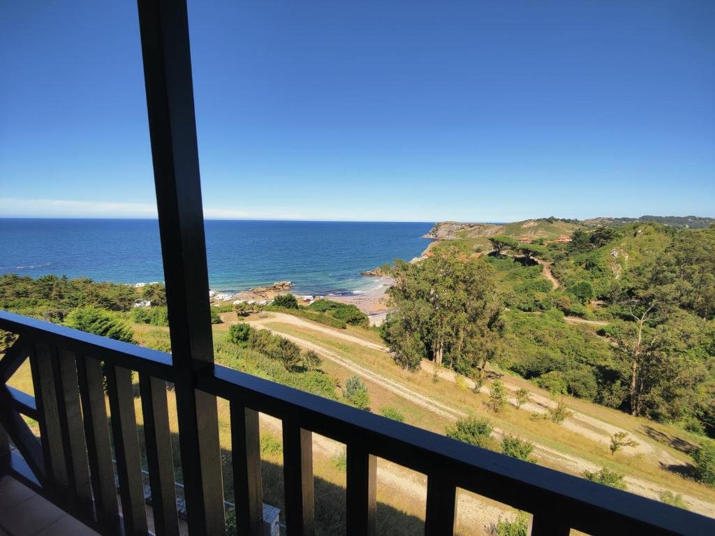 Bonito dúplex con vistas al mar