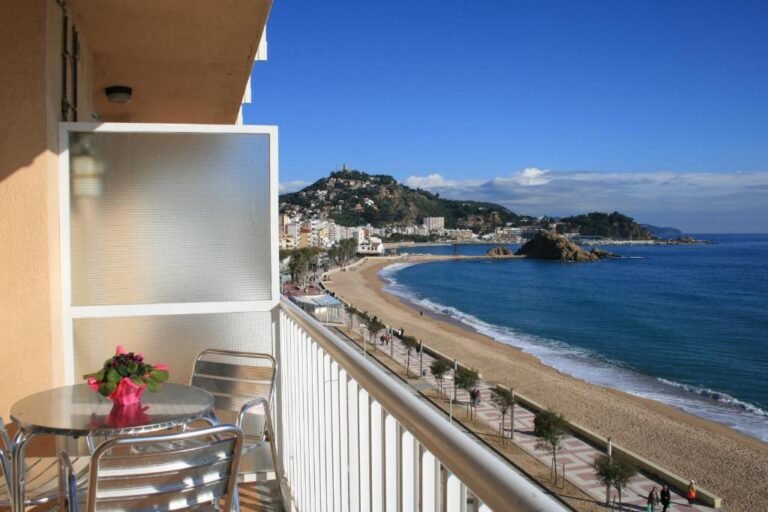 Hoteles frente al mar en Blanes