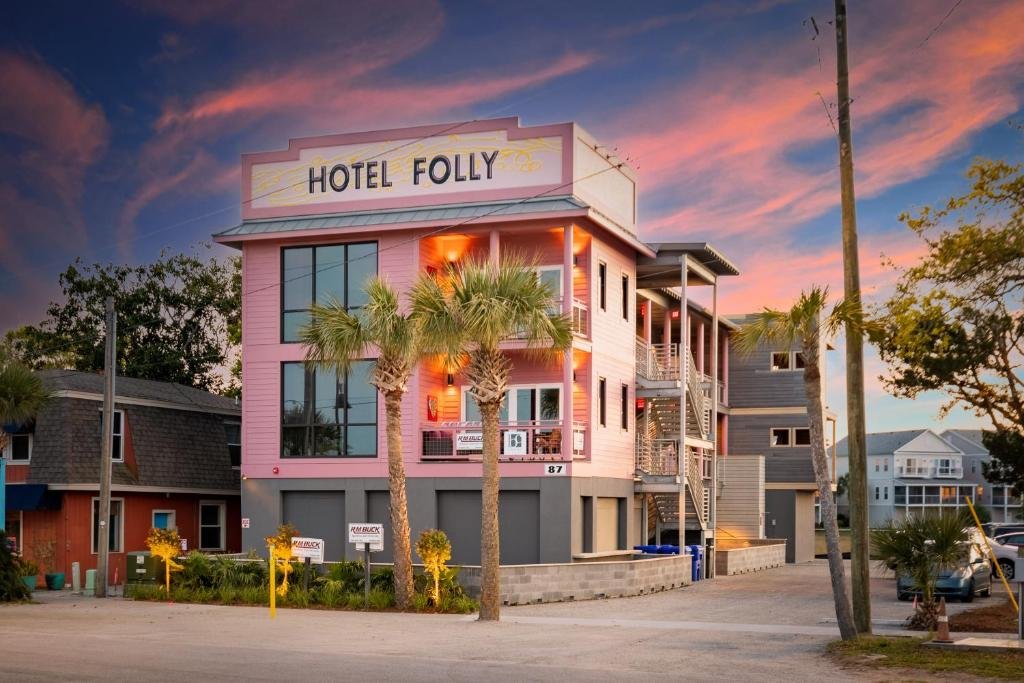 Hotel Folly with Marsh and Sunset Views