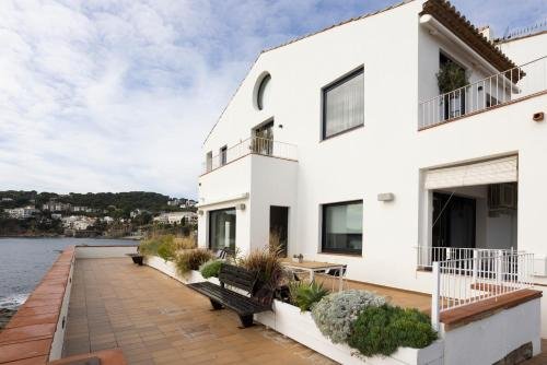 Imagen 2 de CASA SOL I PLATJA Calella Palafrugell con Parking