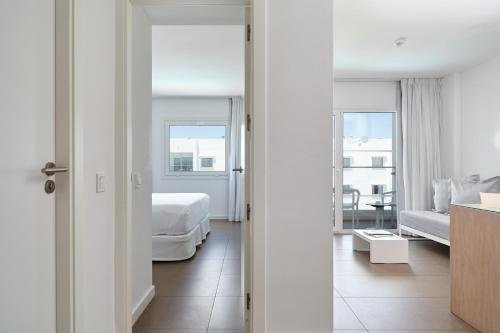 Imagen 2 de Ibiza Sun Apartments